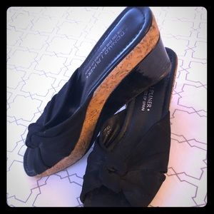 Donald J. Pliner Wedges